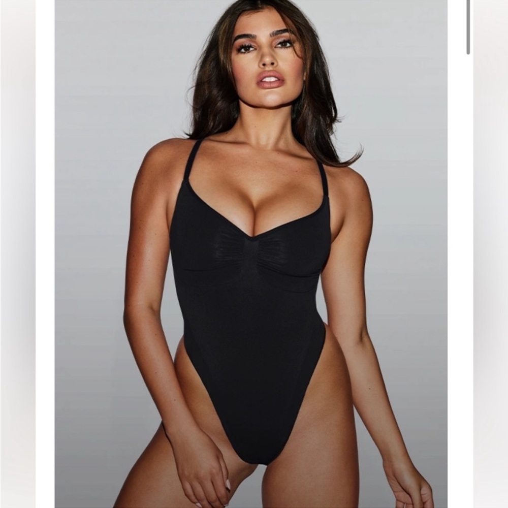 Skims Seamless Sculpt Brief Bodysuit Onyx Size XXS